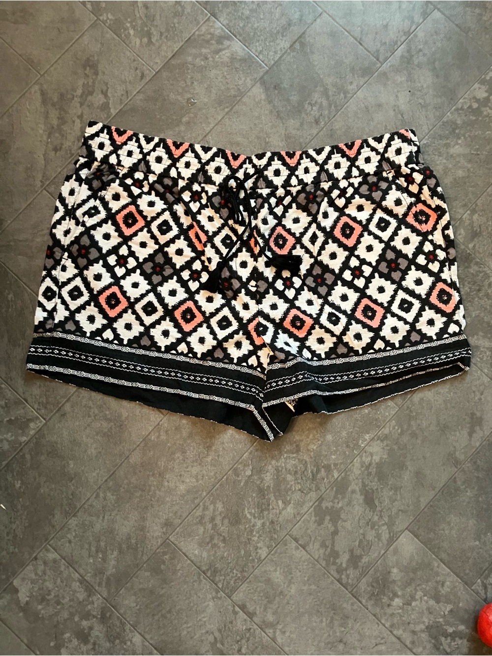 LOFT Black, White and Coral Geometric Print High-Waist Shorts
